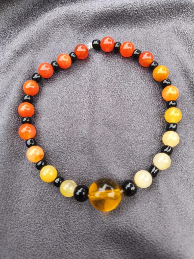 11-sun-shade-bracelet