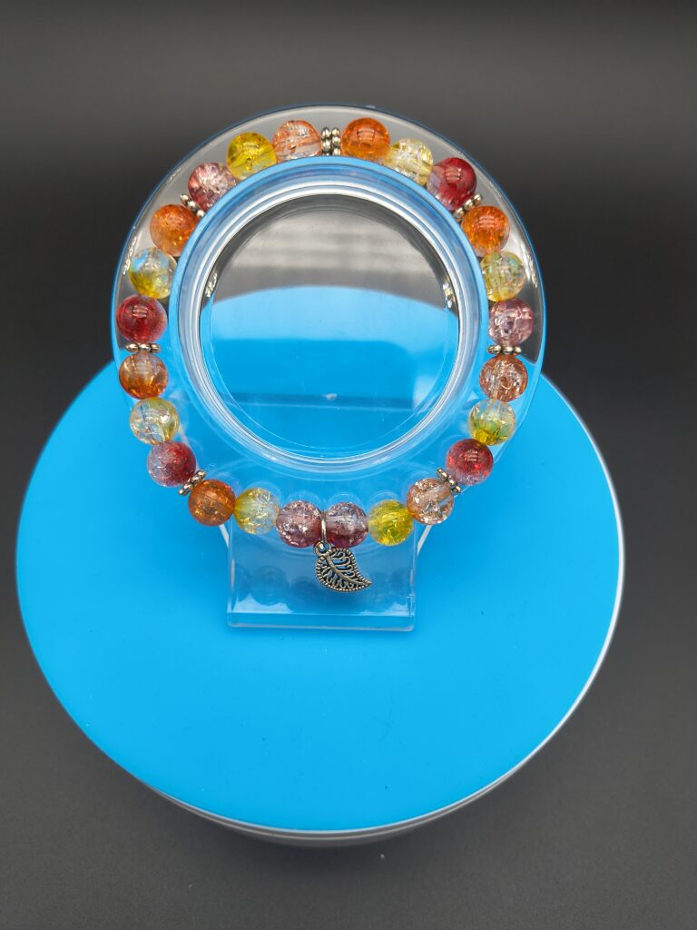 48-beautiful-shiny-crackle-glass-make-up-this-bracelet