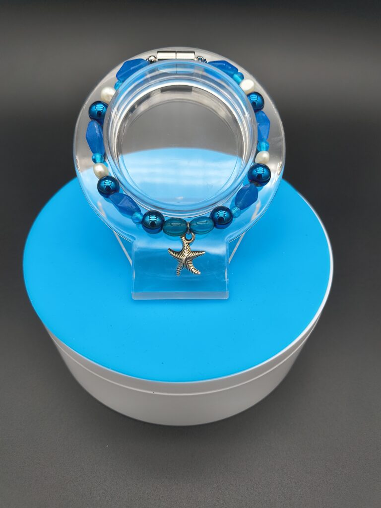 24-beautiful-blue-bracelet