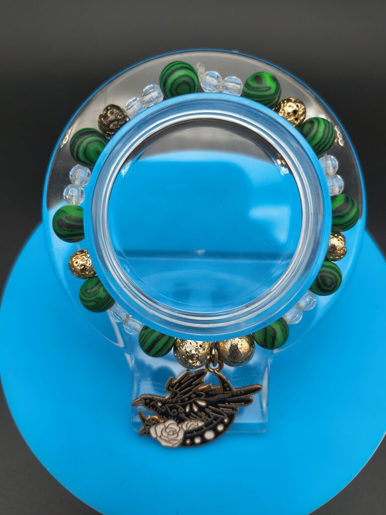 84-marble-swirl-beads-make-this-bracelet-a-must-have