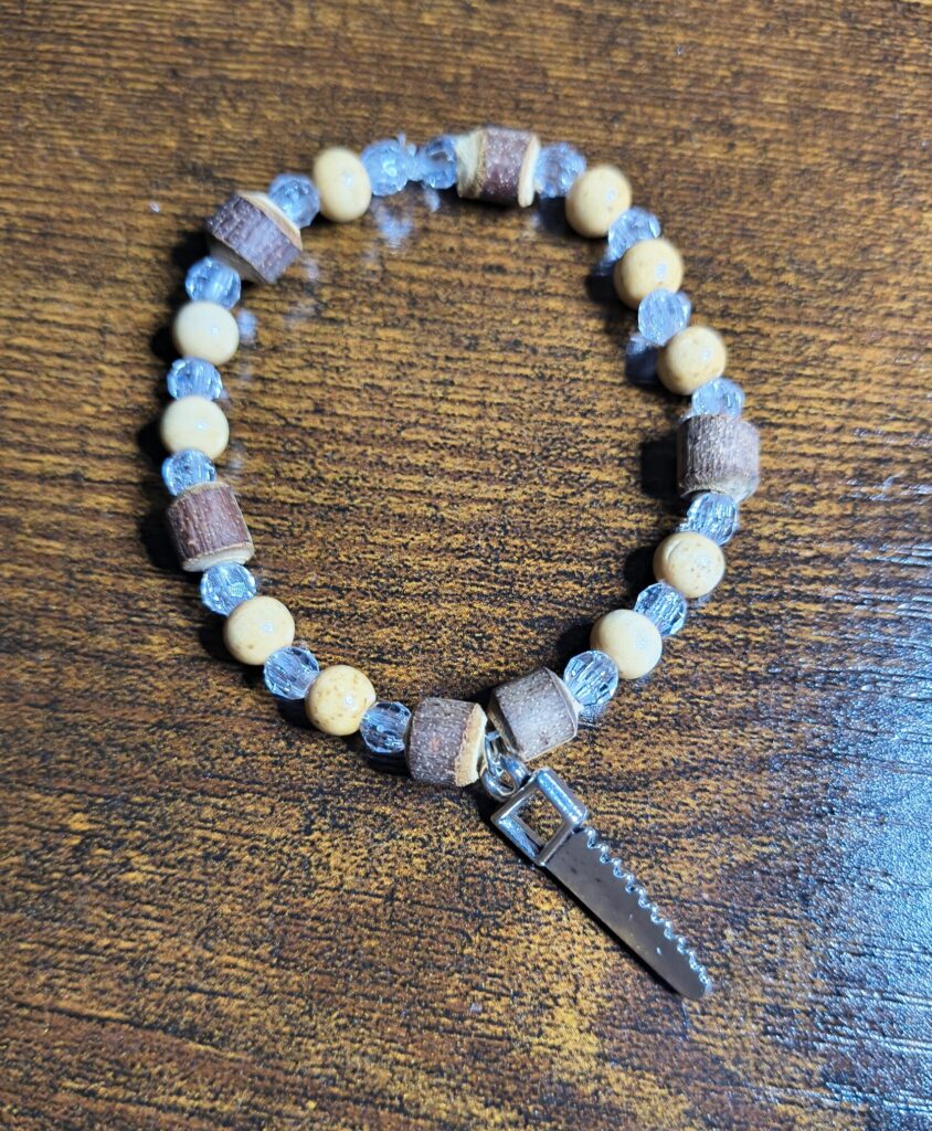 118-childs-woodworking-bracelet