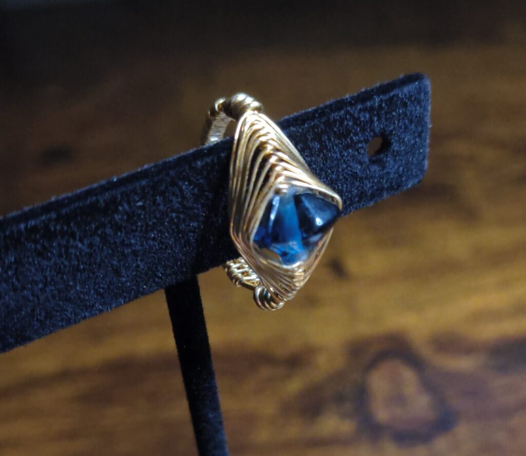 129-gold-wire-wrapped-ring